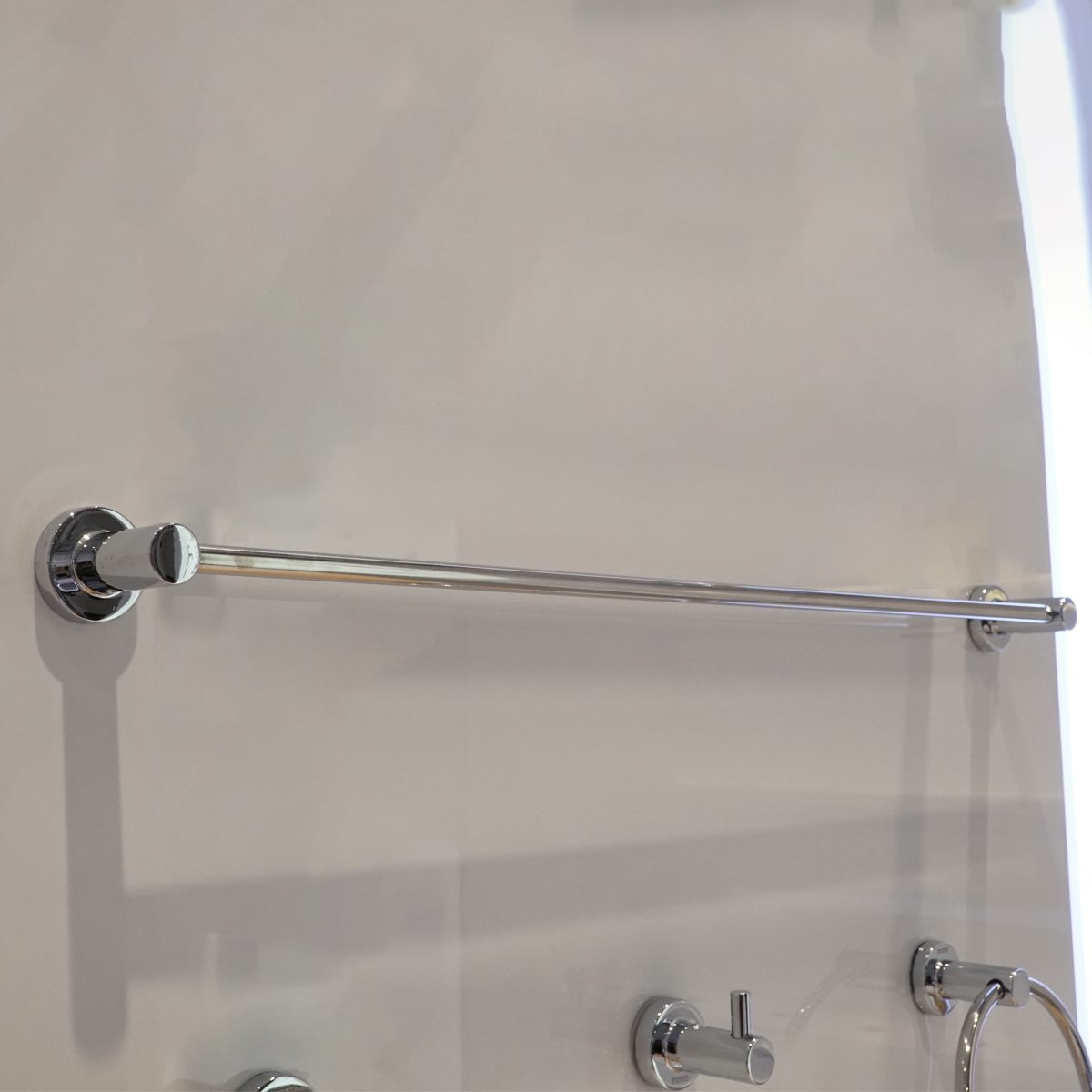 Bộ phụ kiện nhà tắm TOTO YS406N5V (5 món)