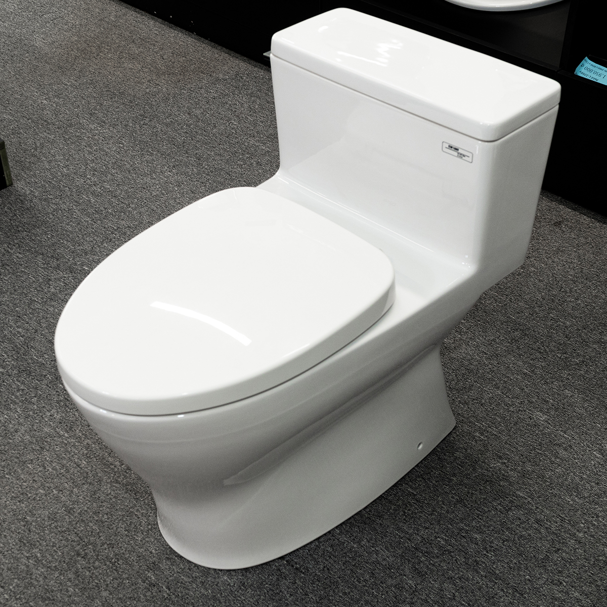 Bồn cầu 1 khối TOTO MS188VKT3 T53P100VR nắp đóng êm TC385VS