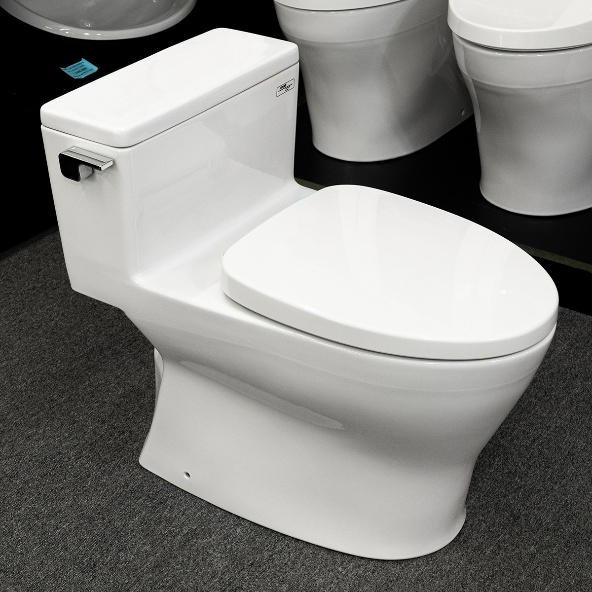 Bồn cầu 1 khối TOTO MS188VKT3 T53P100VR nắp đóng êm TC385VS