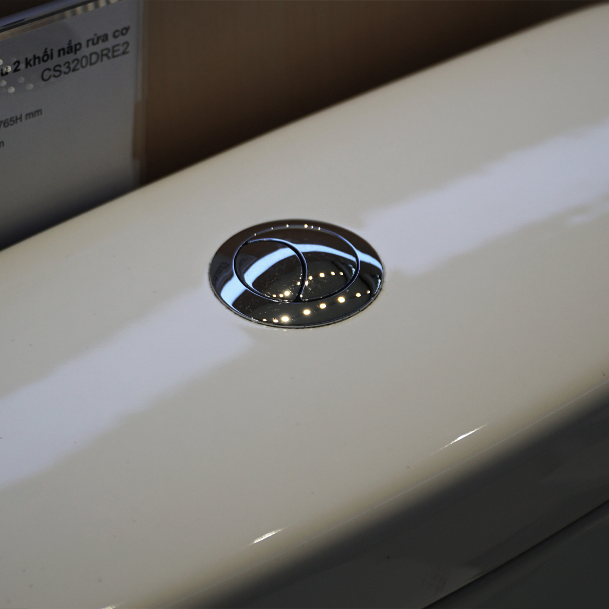 Bồn cầu 2 khối TOTO CS320DRT10 nắp đóng êm TC395VS