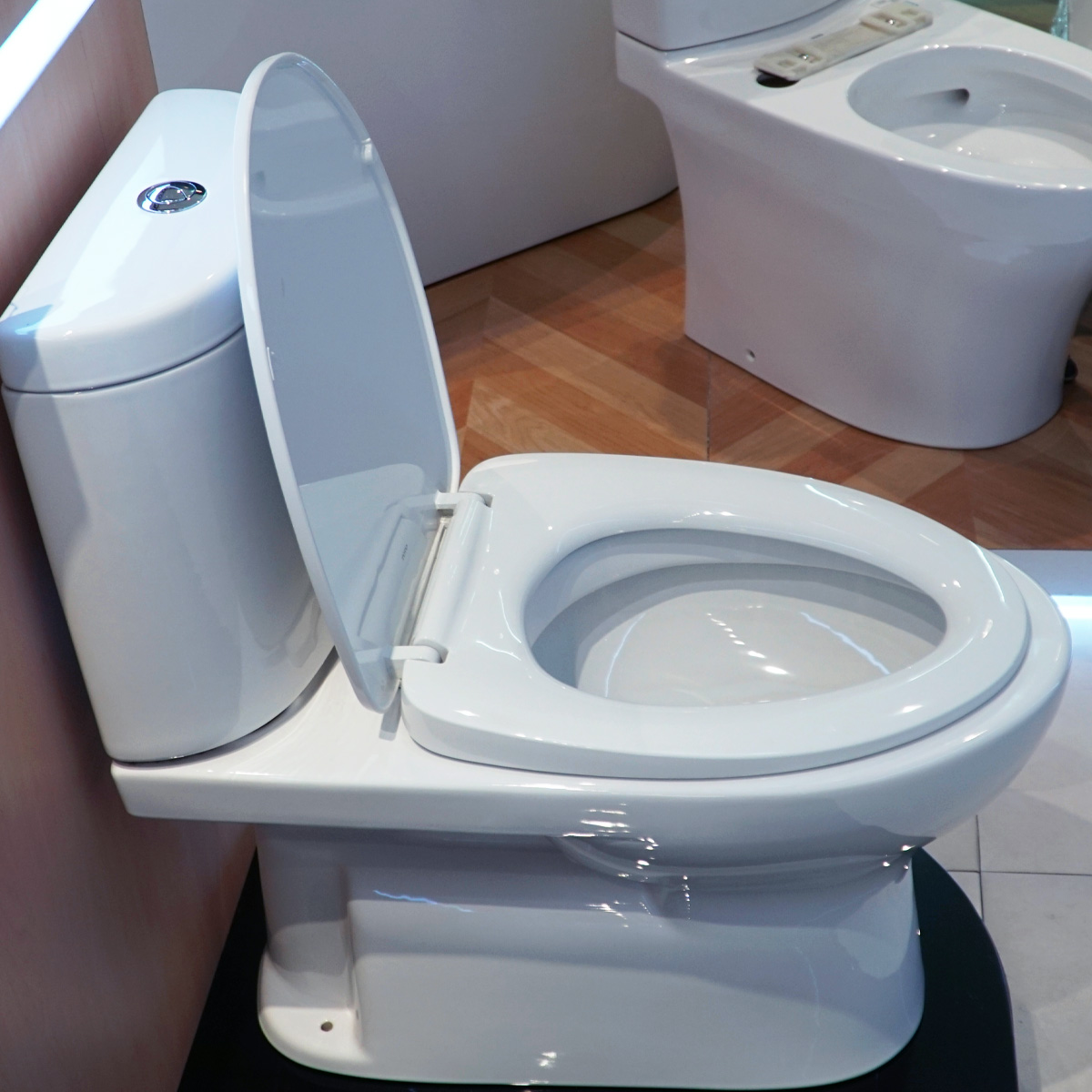 Bồn cầu 2 khối TOTO CS325DRT10 nắp đóng êm TC395VS