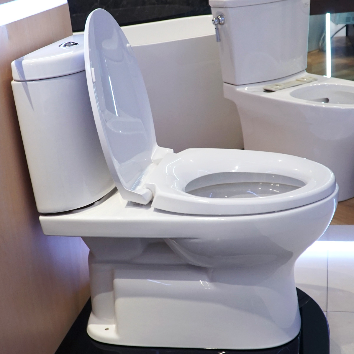 Bồn cầu 2 khối TOTO CS325DRT2 nắp đóng êm TC393VS