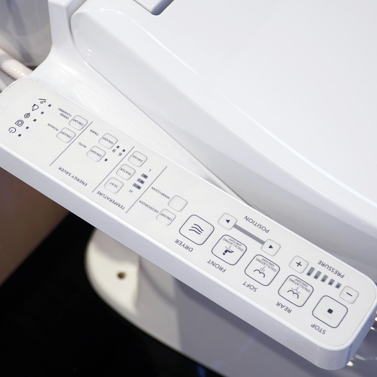 Bồn cầu TOTO CS325DRW16 2 khối nắp điện tử Washlet C2 TCF23410AAA