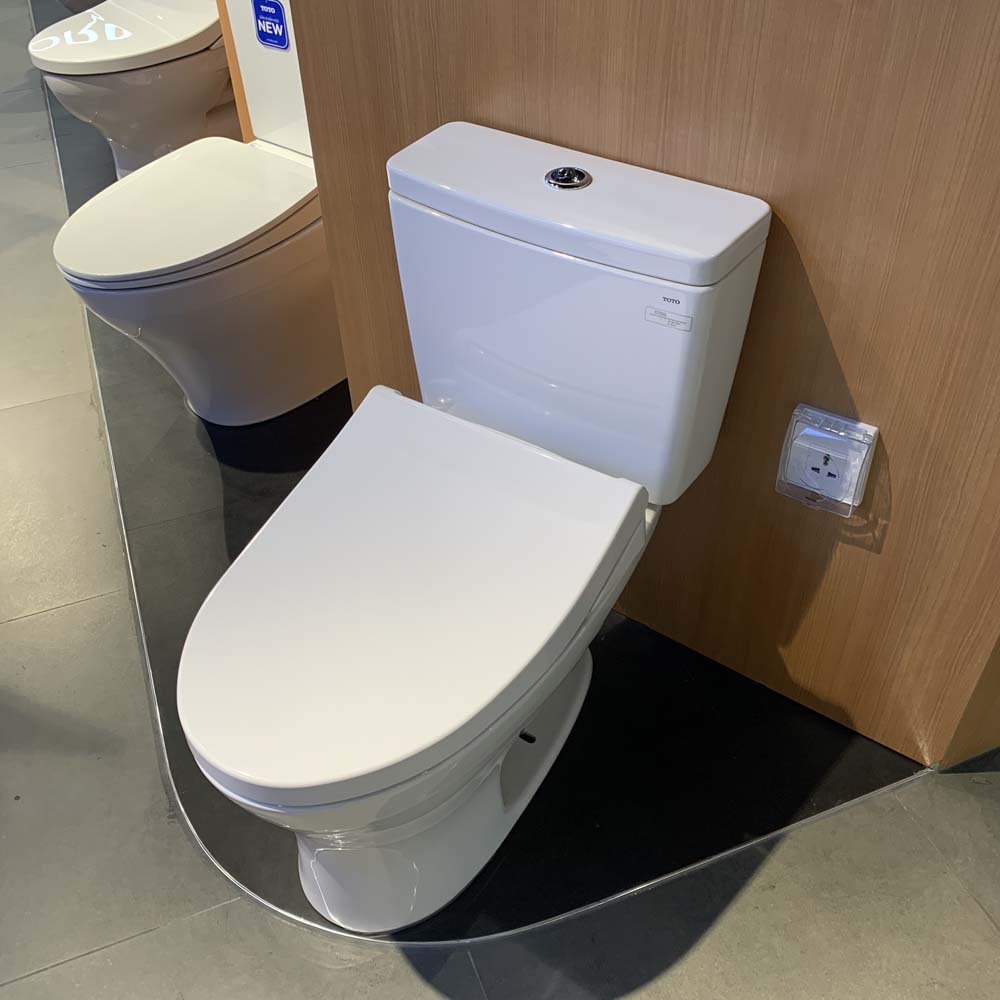 Bồn cầu TOTO CS735DE4 2 khối nắp rửa cơ TCW1211A