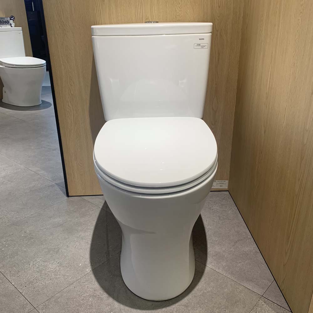 Bồn cầu 2 khối TOTO CS735DT10 nắp đóng êm TC395VS