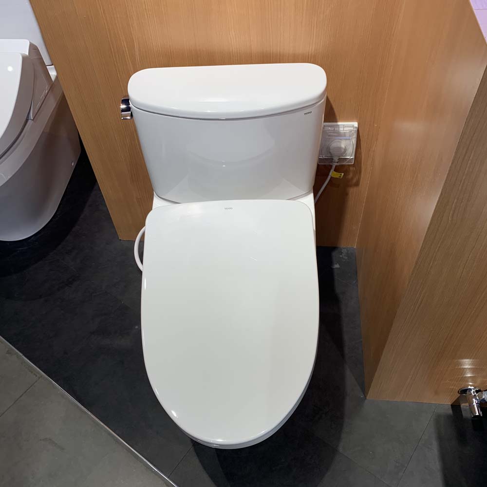 Bồn cầu TOTO CS767CRW12 2 khối nắp điện tử Washlet S7 TCF4911EZ giấu dây