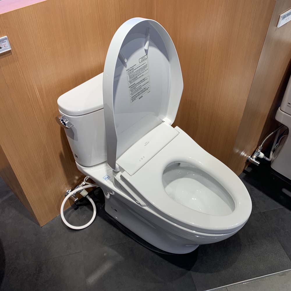 Bồn cầu TOTO CS767CRW12 2 khối nắp điện tử Washlet S7 TCF4911EZ giấu dây