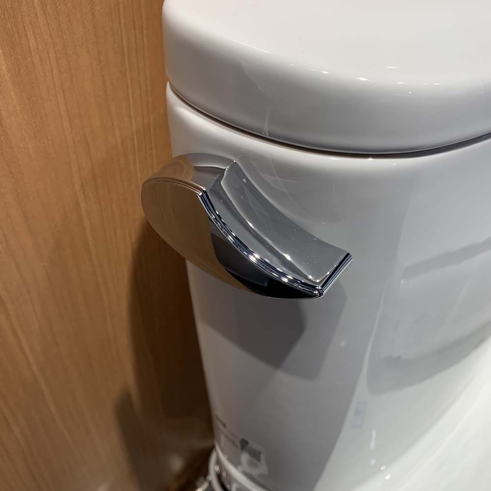 Bồn cầu TOTO CS767CRW12 2 khối nắp điện tử Washlet S7 TCF4911EZ giấu dây