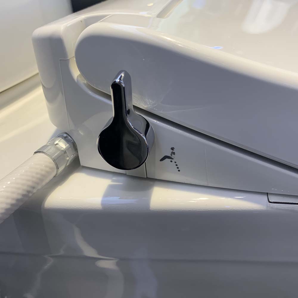 Bồn cầu TOTO CS767RE2 2 khối nắp rửa cơ TCW07S