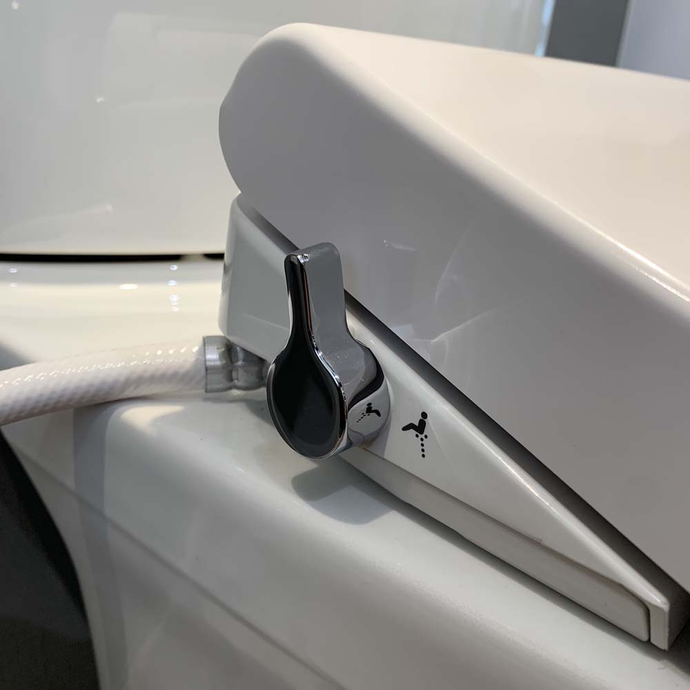 Bồn cầu TOTO CS767RE4 2 khối nắp rửa cơ TCW1211A