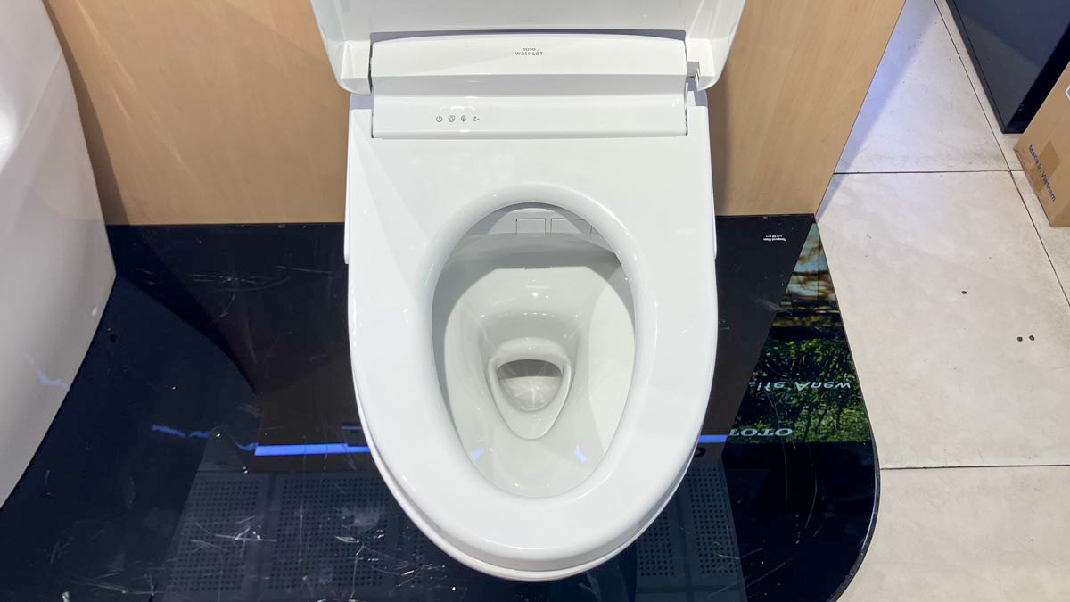 Bồn cầu TOTO CS769CDRW25 2 khối nắp điện tử Washlet S5 TCF34461GAA giấu dây