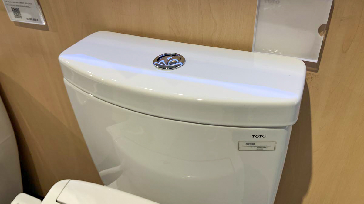 Bồn cầu TOTO CS769DRW24 2 khối nắp điện tử Washlet S2 TCF33461GAA