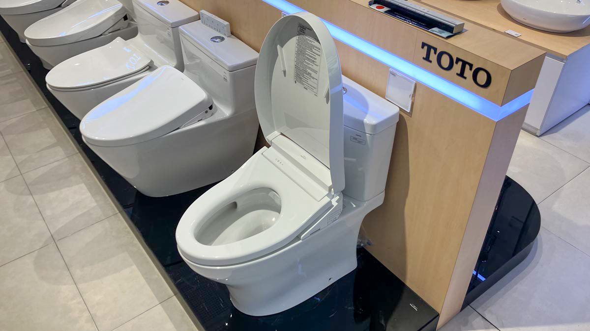 Bồn cầu TOTO CS769DRW25 2 khối nắp điện tử Washlet S5 TCF34461GAA