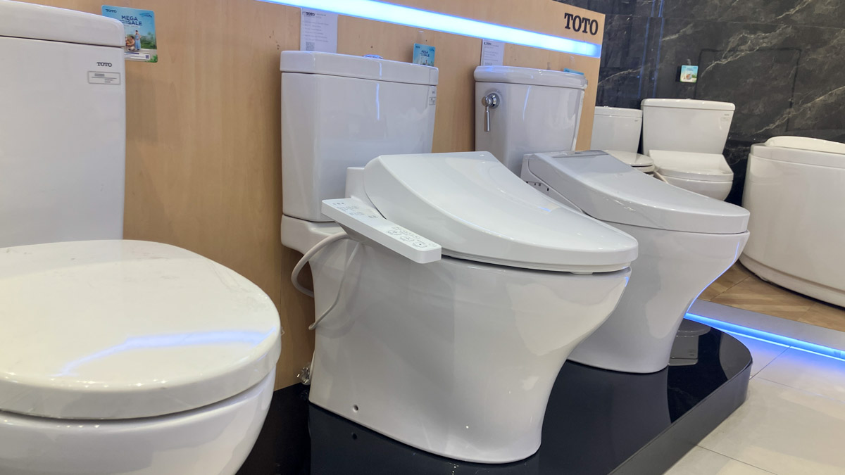 Bồn cầu TOTO CS769DRW26 2 khối nắp điện tử Washlet S1 TCF23661GAA