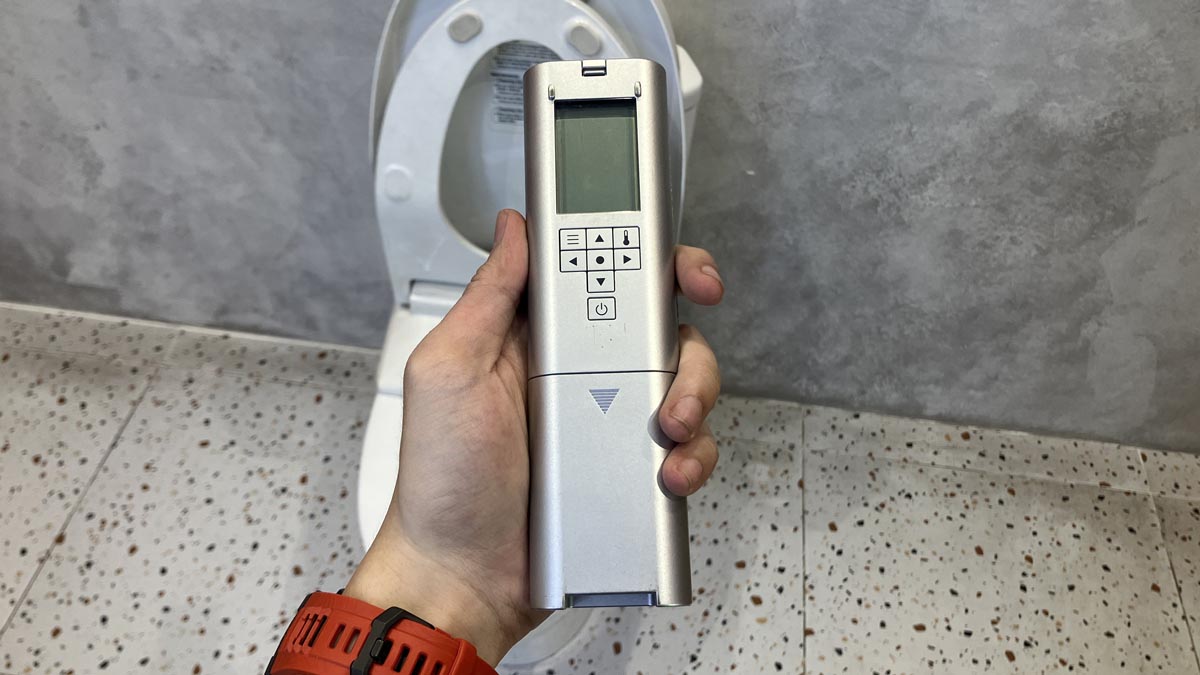 Bồn cầu TOTO CS838CDW12 2 khối nắp điện tử Washlet S7 TCF4911EZ giấu dây