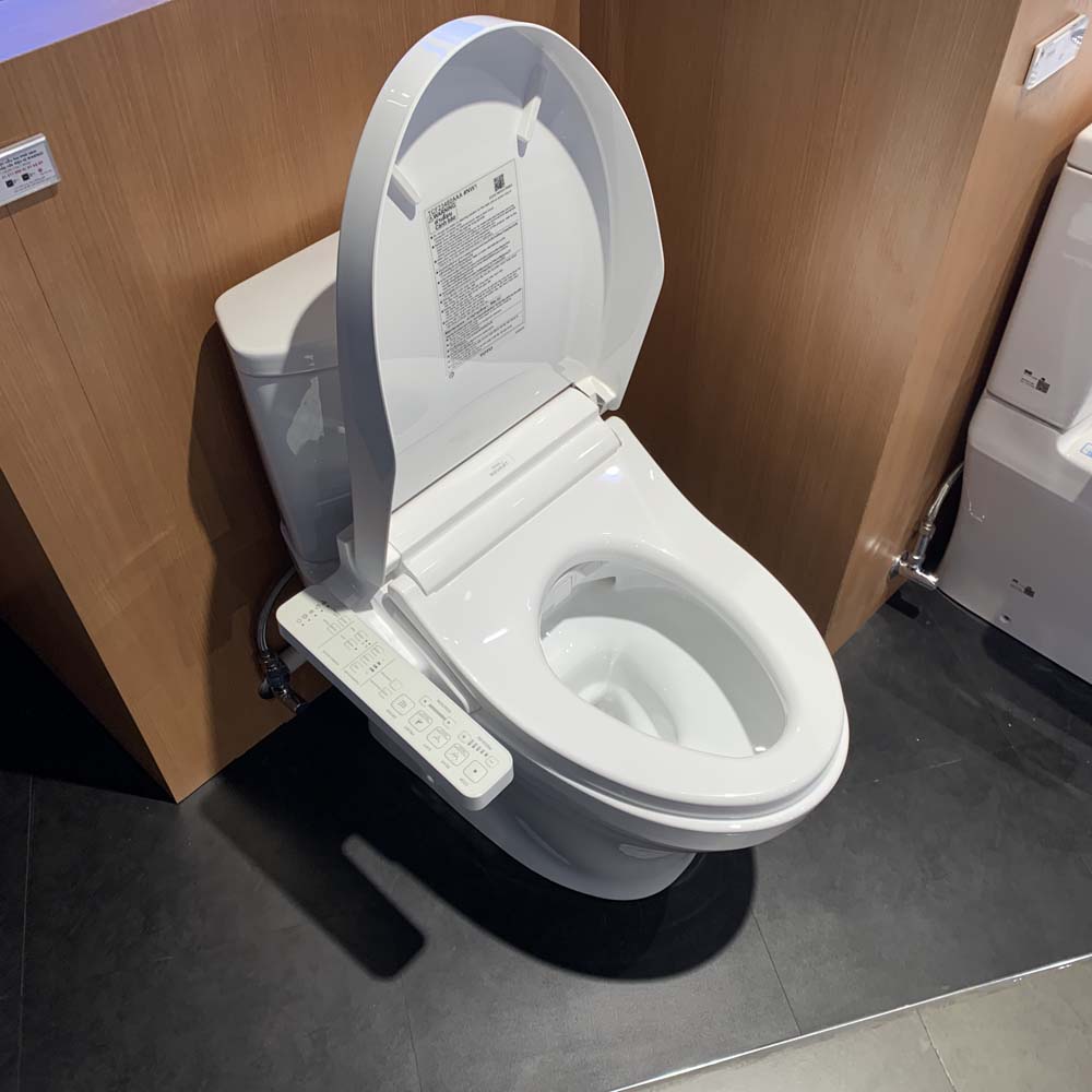 Bồn cầu TOTO CS838CDW17 2 khối nắp điện tử Washlet C2 TCF23460AAA giấu dây
