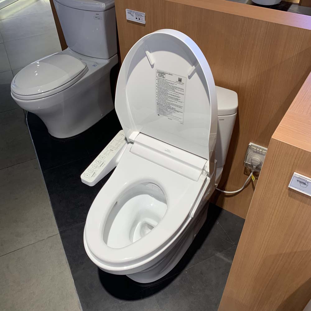 Bồn cầu TOTO CS838CDW17 2 khối nắp điện tử Washlet C2 TCF23460AAA giấu dây