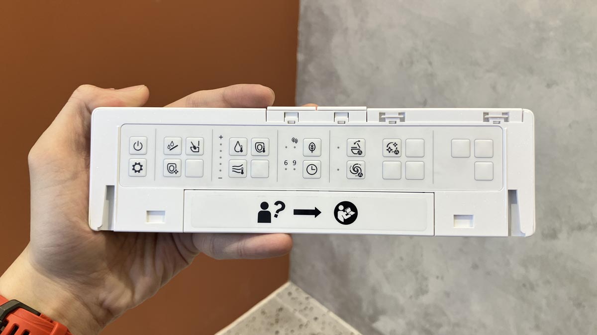 Bồn cầu TOTO CS838CDW23 2 khối nắp điện tử Washlet S7 TCF47360GAA giấu dây