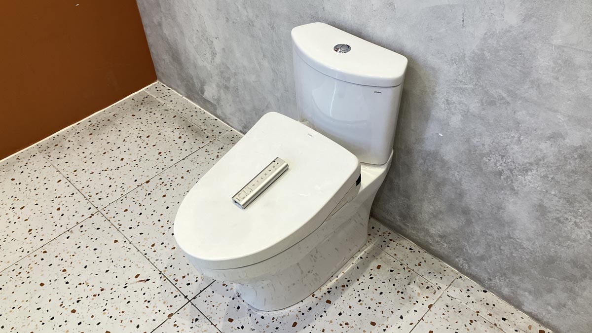 Bồn cầu TOTO CS838DW11 2 khối nắp điện tử Washlet S7 TCF4911Z