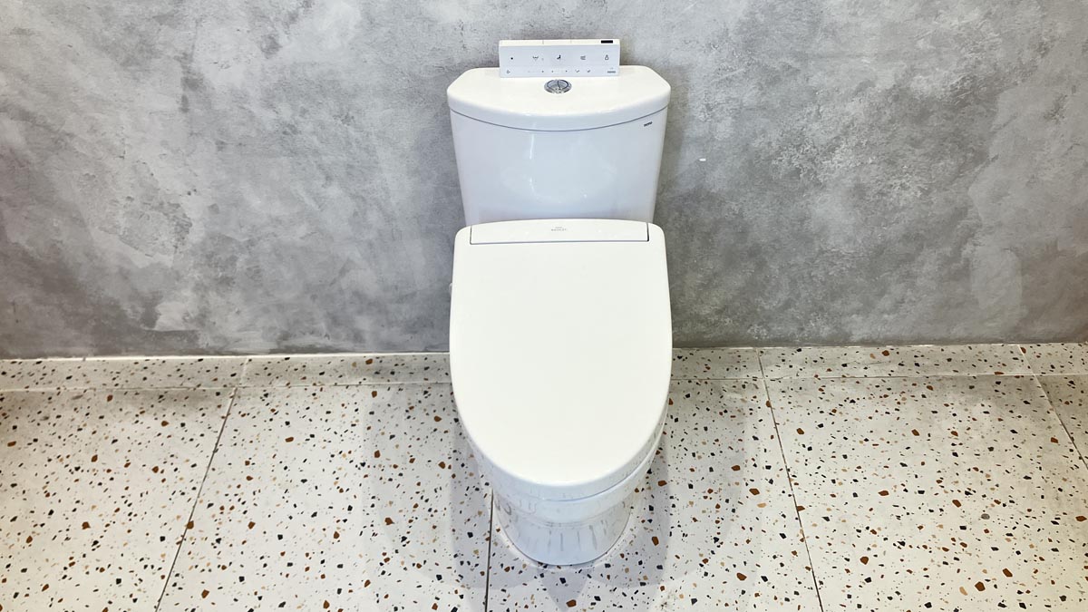 Bồn cầu TOTO CS838DW25 2 khối nắp điện tử Washlet S5 TCF34461GAA