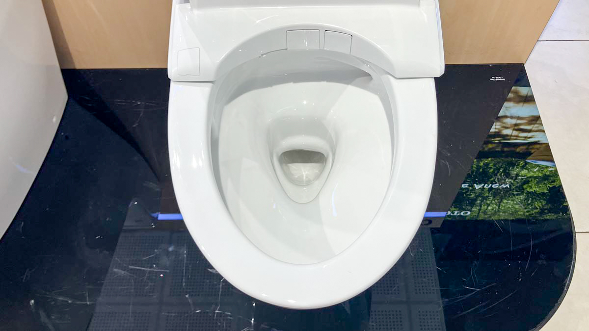 Bồn cầu TOTO CS986CGW23 2 khối nắp điện tử Washlet S7 TCF47360GAA giấu dây