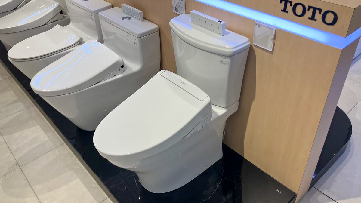 Bồn cầu TOTO CS986CGW25 2 khối nắp điện tử Washlet S5 TCF34461GAA giấu dây