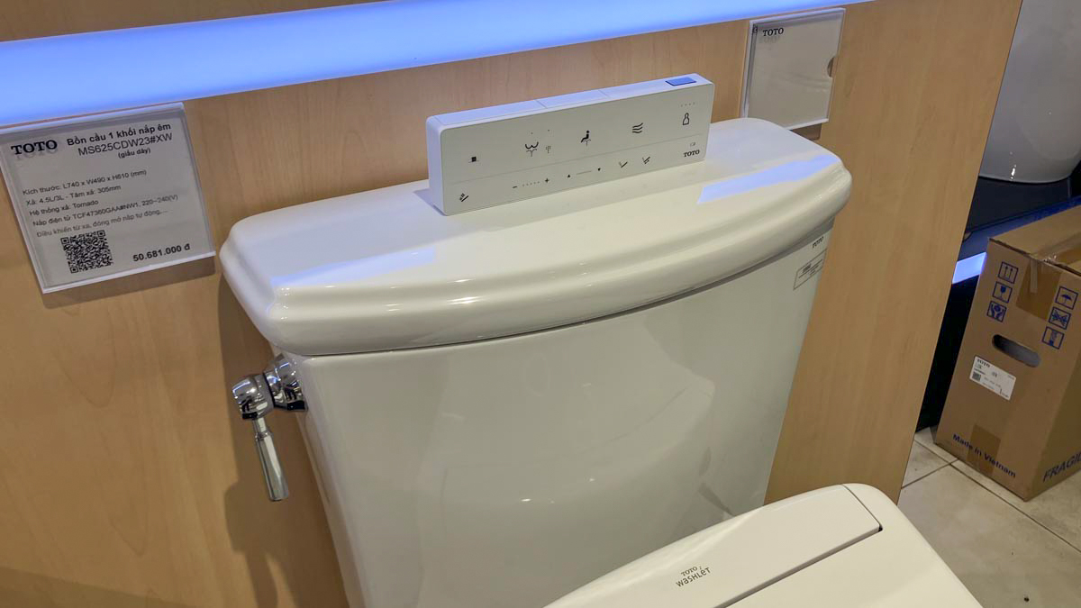 Bồn cầu TOTO CS986CGW25 2 khối nắp điện tử Washlet S5 TCF34461GAA giấu dây