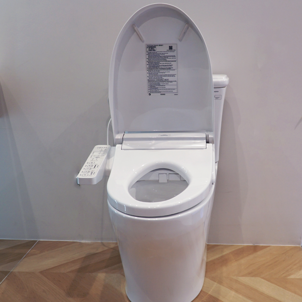 Bồn cầu TOTO CS986GW16 2 khối nắp điện tử Washlet C2 TCF23410AAA