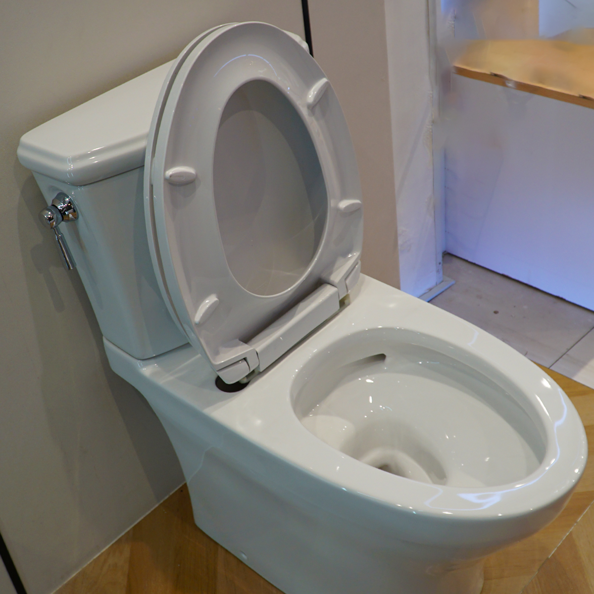 Bồn cầu 2 khối TOTO CS986GT2 nắp đóng êm TC393VS