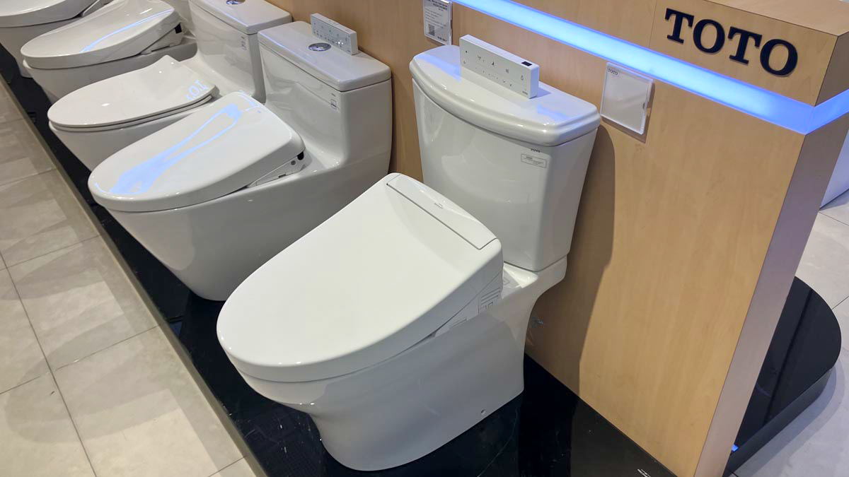 Bồn cầu TOTO CS986GW25 2 khối nắp điện tử Washlet S5 TCF34461GAA