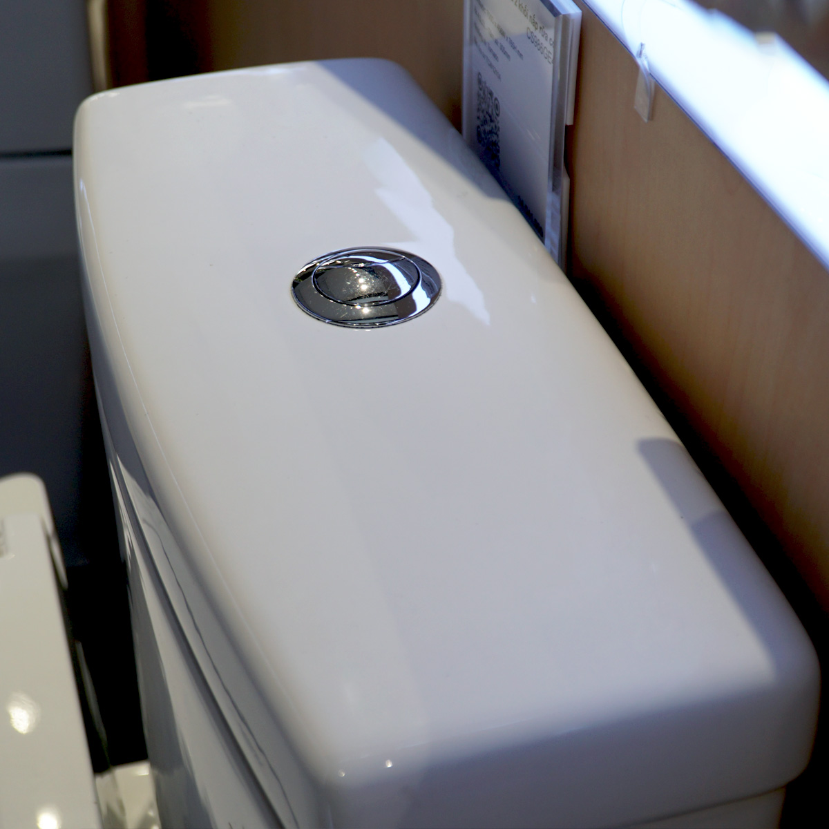 Bồn cầu TOTO CS320DRW16 2 khối nắp điện tử Washlet C2 TCF23410AAA