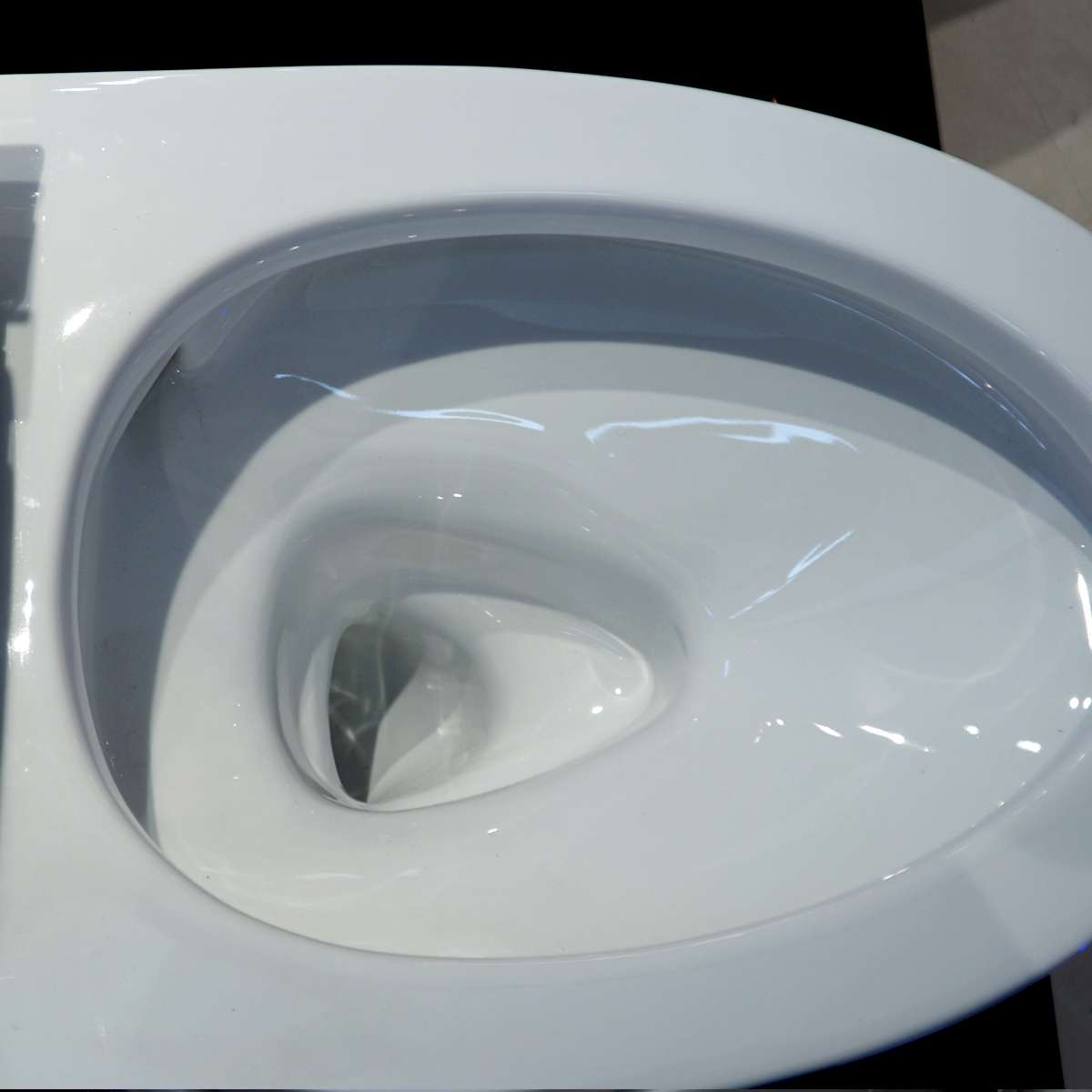 Bồn cầu 2 khối TOTO CS769DRT10 nắp đóng êm TC395VS