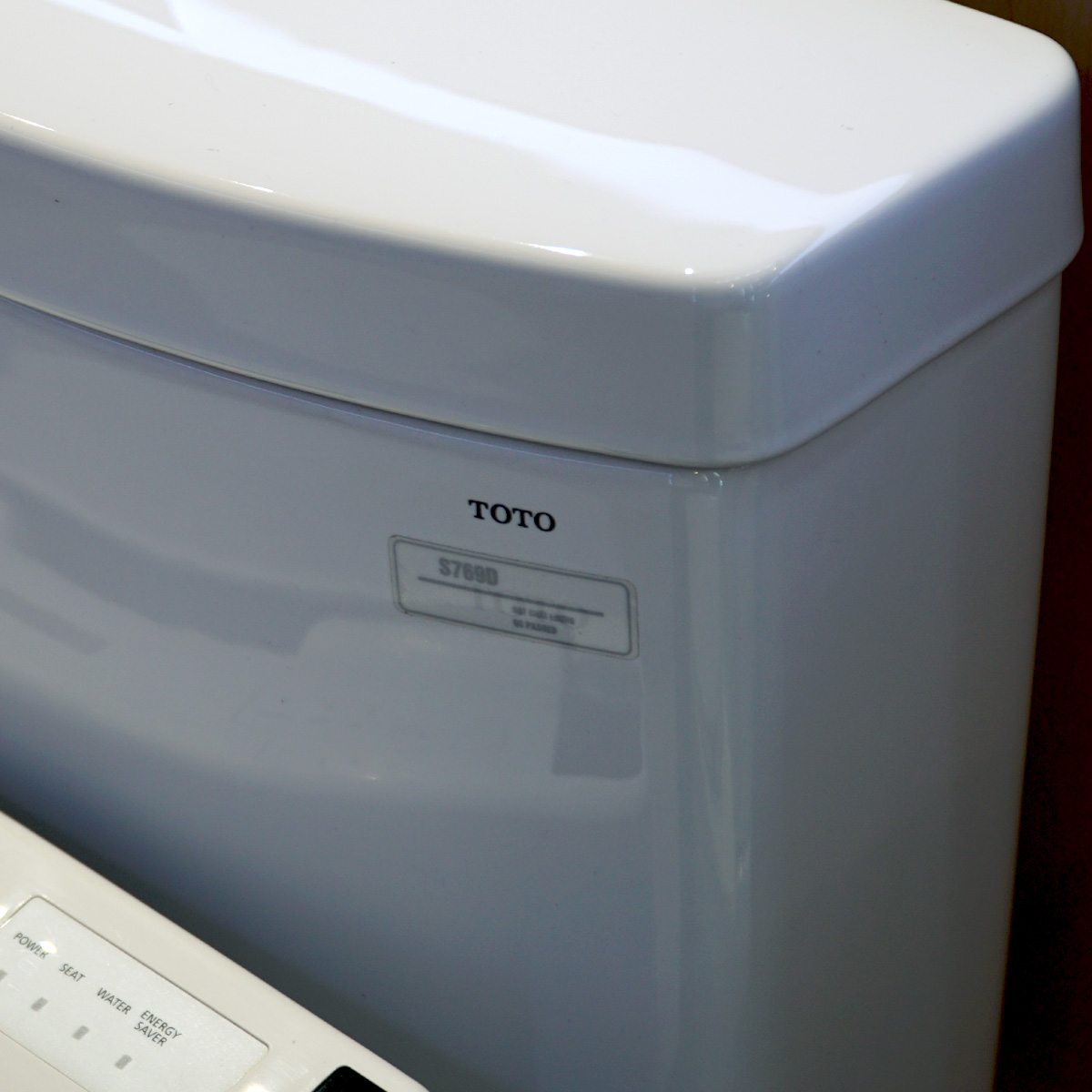 Bồn cầu nắp rửa điện tử TOTO 2 khối CS769DRW6