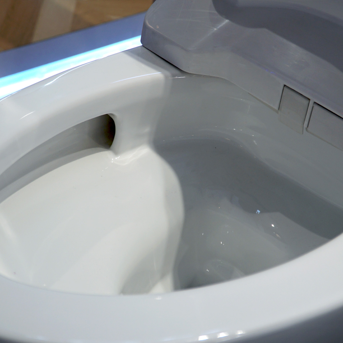 Bồn cầu nắp rửa điện tử TOTO 2 khối CS769DRW6