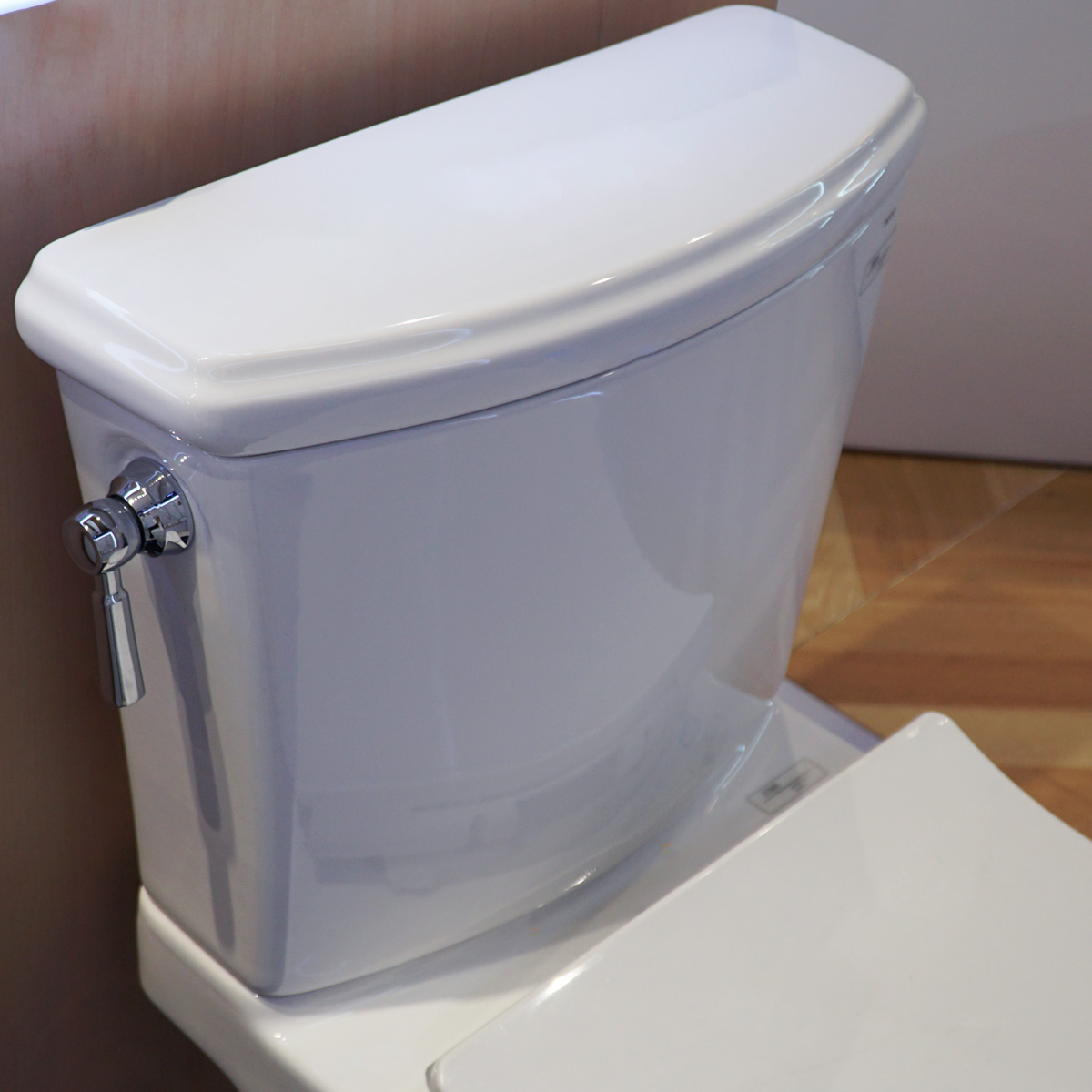 Bồn cầu 2 khối TOTO CS986GT8 nắp đóng êm TC600VS