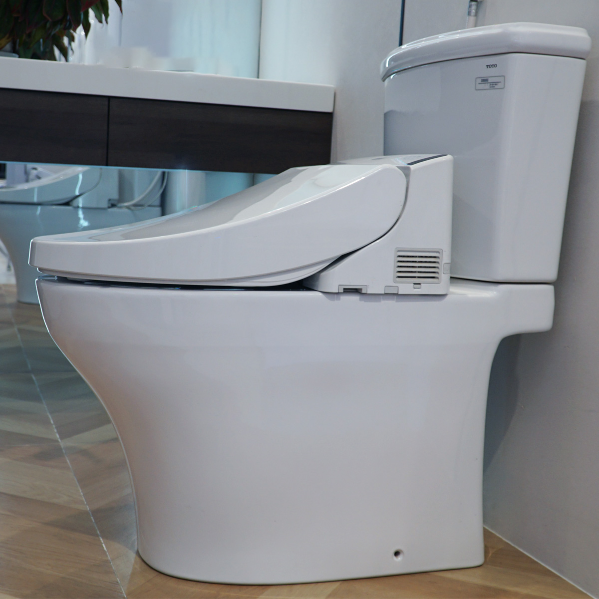 Bồn cầu TOTO nắp rửa điện tử CS986GW6