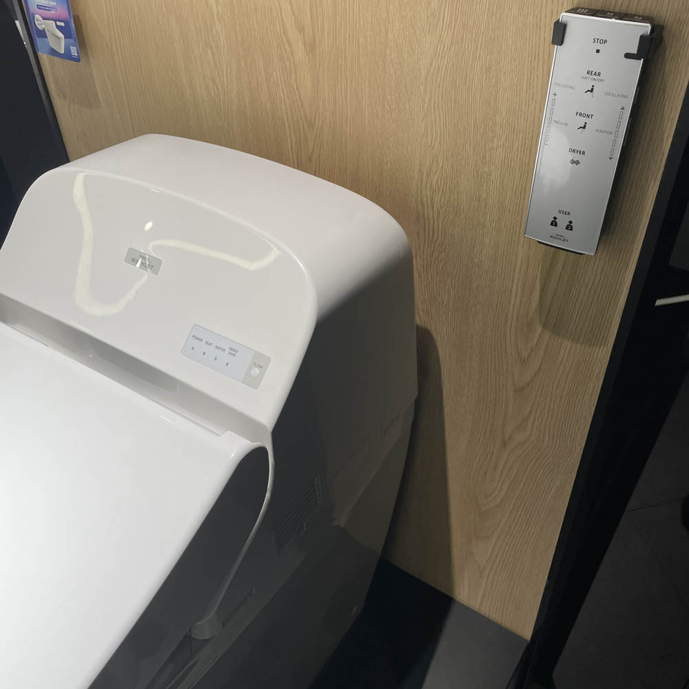 Bồn cầu điện tử GG TOTO C971 TCF9433A