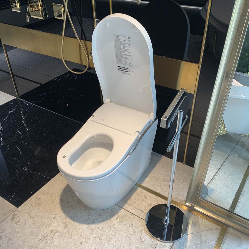 Bồn cầu thông minh Neorest LS TOTO CS911VT TCF87320GAA T53P100VR