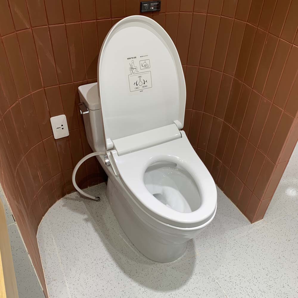Bồn cầu TOTO MS188VKE4 T53P100VR 1 khối nắp rửa cơ TCW1211A