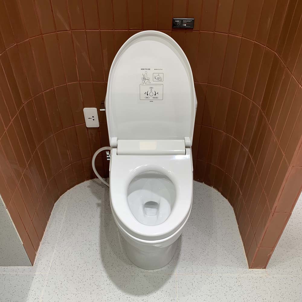 Bồn cầu TOTO MS188VKE4 T53P100VR 1 khối nắp rửa cơ TCW1211A