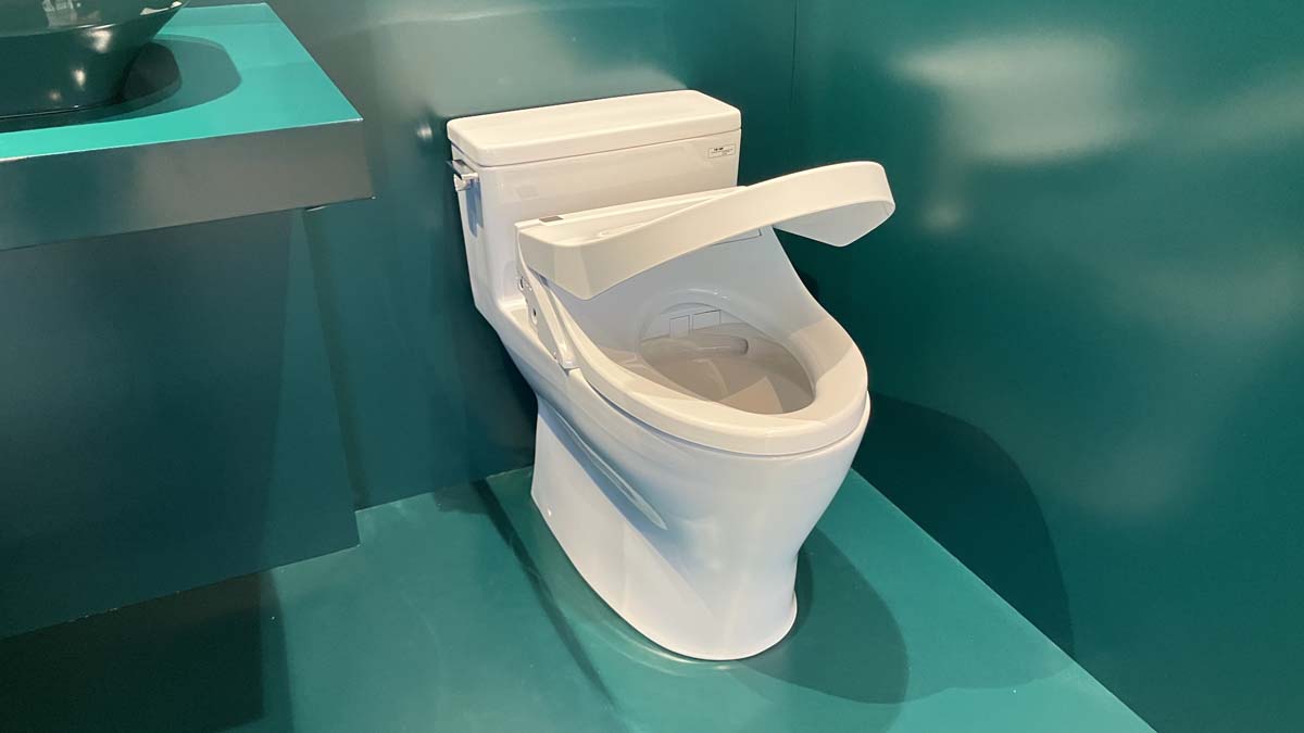 Bồn cầu TOTO MS188VKW14 T53P100VR 1 khối nắp điện tử Washlet C5 TCF24410AAA