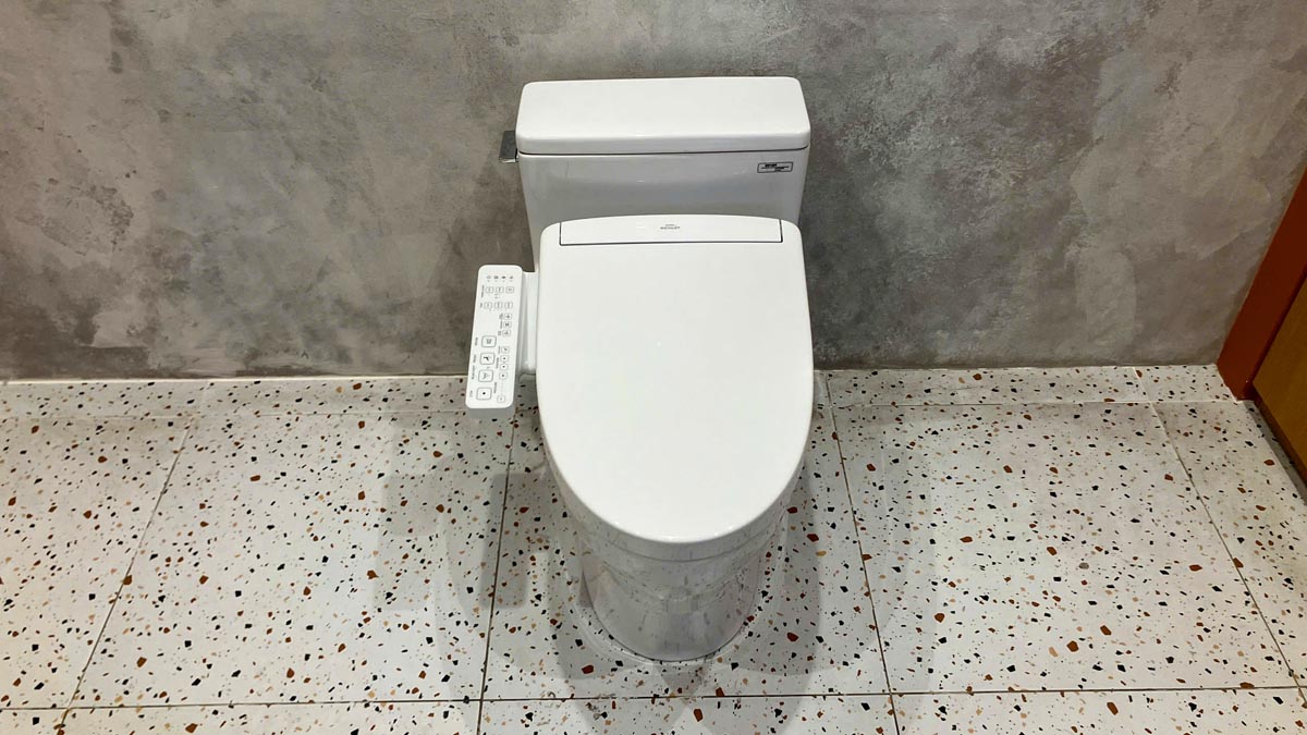 Bồn cầu TOTO MS188VKW24 T53P100VR 1 khối nắp điện tử Washlet S2 TCF33461GAA