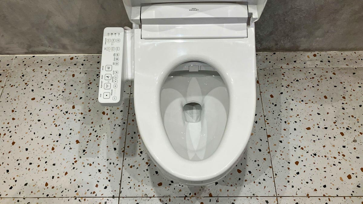 Bồn cầu TOTO MS188VKW24 T53P100VR 1 khối nắp điện tử Washlet S2 TCF33461GAA