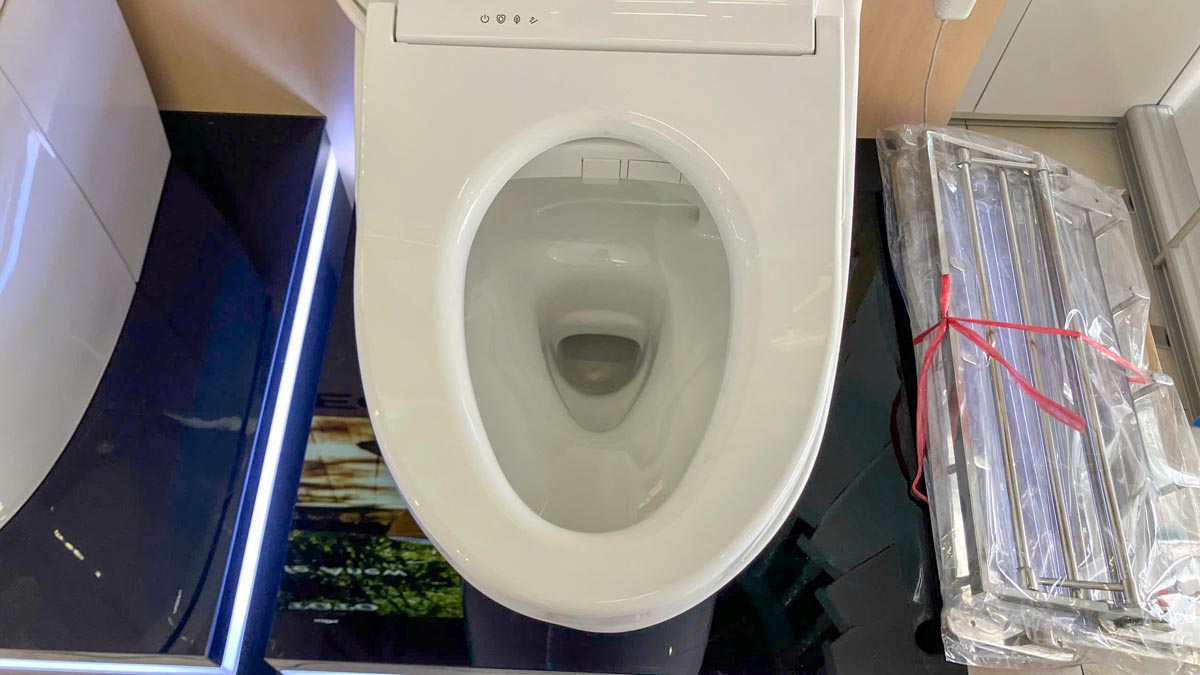 Bồn cầu TOTO MS625CDW25 1 khối nắp điện tử Washlet S5 TCF34461GAA giấu dây