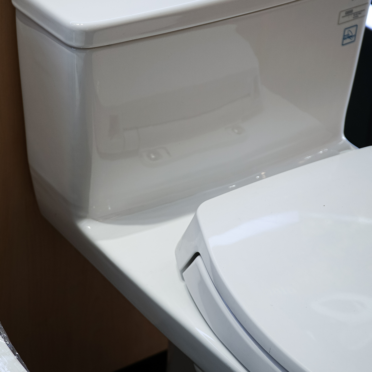 Bồn cầu 1 khối TOTO MS855DT2 nắp đóng êm TC393VS