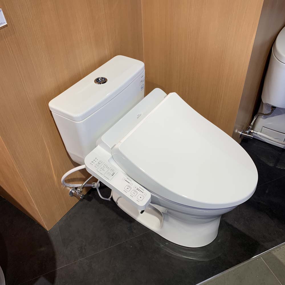 Bồn cầu TOTO MS855DW18 1 khối nắp điện tử TCF23710AAA Washlet C2 cơ bản