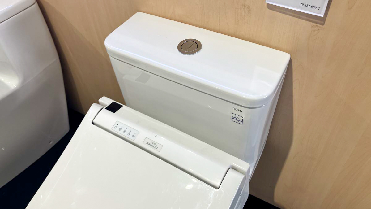 Bồn cầu 1 khối TOTO MS857CDW15 nắp điện tử Washlet C5 TCF24460AAA giấu dây