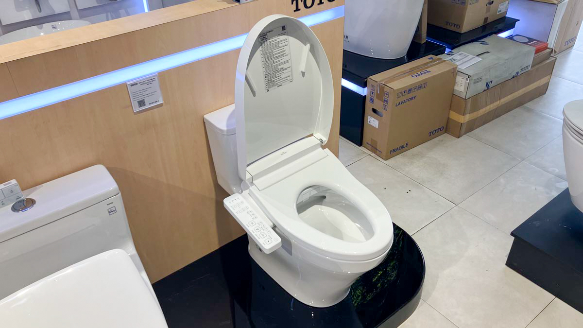 Bồn cầu TOTO MS857CDW24 1 khối nắp điện tử Washlet S2 TCF33461GAA giấu dây