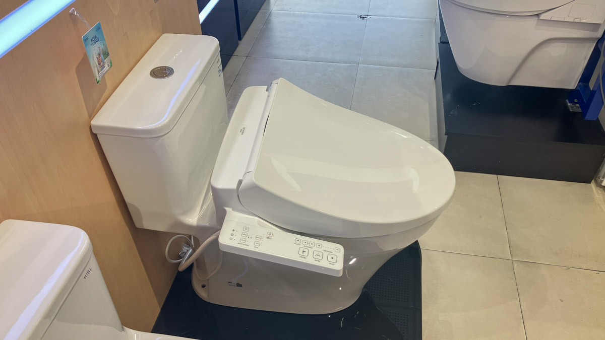 Bồn cầu TOTO MS857DW26 1 khối nắp điện tử Washlet S1 TCF23661GAA