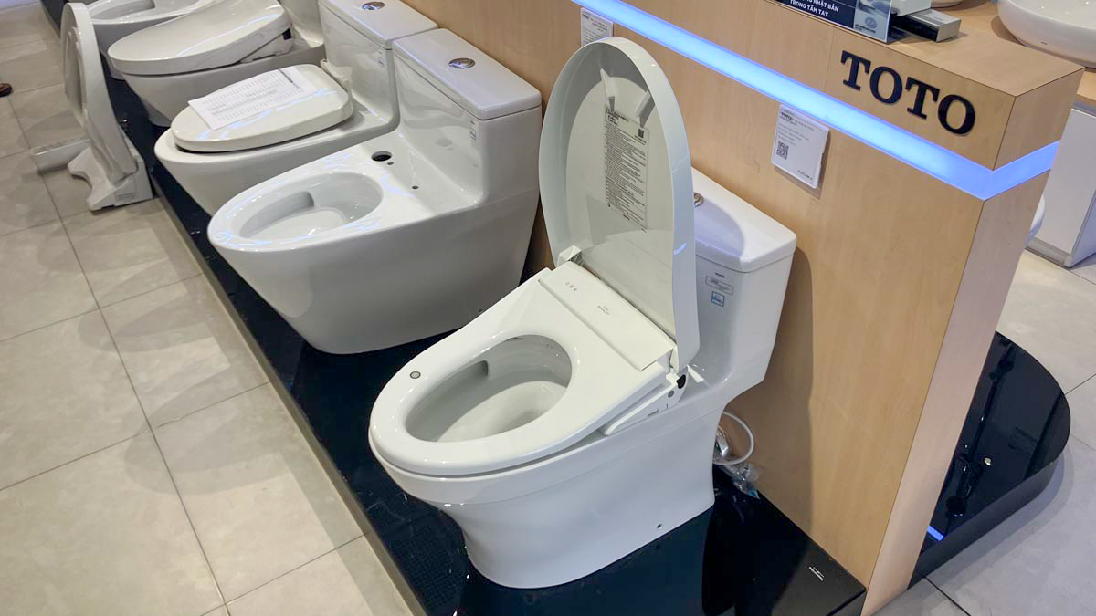 Bồn cầu TOTO MS885CDW23 1 khối nắp điện tử Washlet S7 TCF47360GAA giấu dây